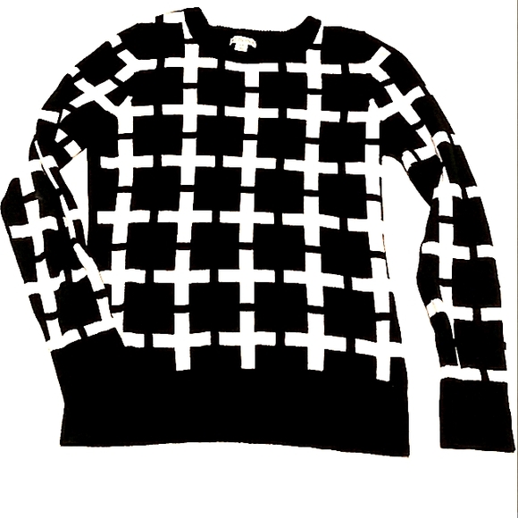 NWOT Merona SuPer Soft B/W Knit Cross Print Crewneck Sweater - Picture 6 of 13